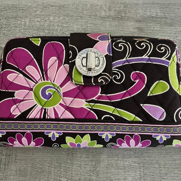 Vera Bradley Quilted Zip Wallet Brown Pink Floral Cotton Wristlet - Picture 2 of 5